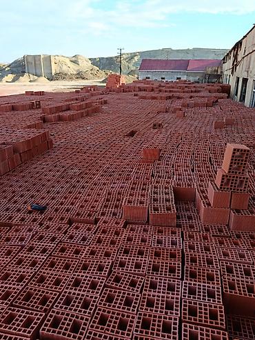 qaradağ daşı: 8,5×19×19 -Zavod qiymeti-0.16azn 🔹️10×19×19 - Zavod qiyməti-0.19 azn — 8