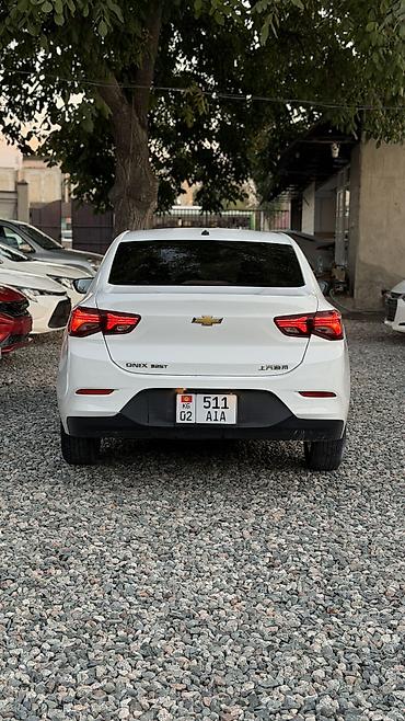 eado ev: Chevrolet Onix: 2020 г., 1 л, Автомат, Бензин, Седан — 5