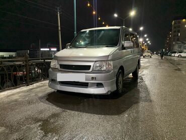 срочно срочно продам машину: Honda Stepwgn: 2001 г., 2 л, Автоматтык, Бензин, Вэн/Минивэн