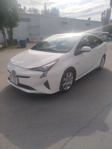 тоята приус: Toyota Prius: 2017 г., 1.8 л, Вариатор, Гибрид, Хэтчбэк