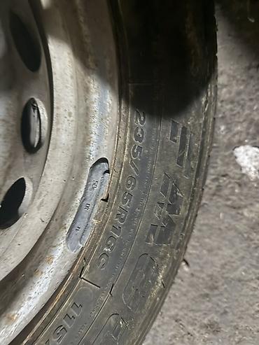щетка для снега авто: Колеса в сборе 235 / 65 / R 16, Зима, Новый, 1 шт, Легкий коммерческий транспорт (C/LT), Железные, отверстий - 6 — 1