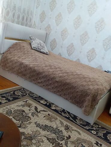 iphone kreditle satisi: Salam demək olarki təzədir 1 ay istifadə olunub . ehtiyac olmadığı