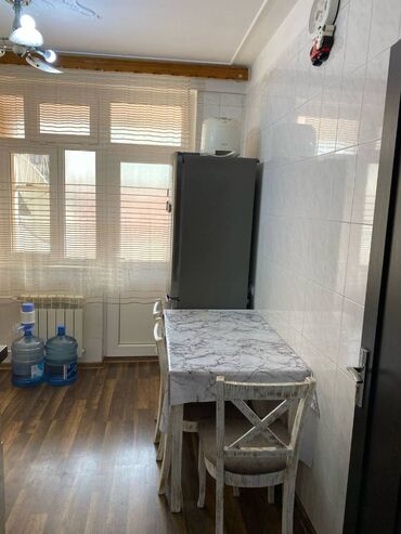 Uzunmüddətli kirayə mənzillər: Həzi aslanov yaxınlığı,Gəncə pr,5 mərtəbənin,4-cü mərtəbəsində,2 -da lalafo.az — 16 Uzunmüddətli kirayə mənzillər: Həzi aslanov yaxınlığı,Gəncə pr,5 mərtəbənin,4-cü mərtəbəsində,2 — 16