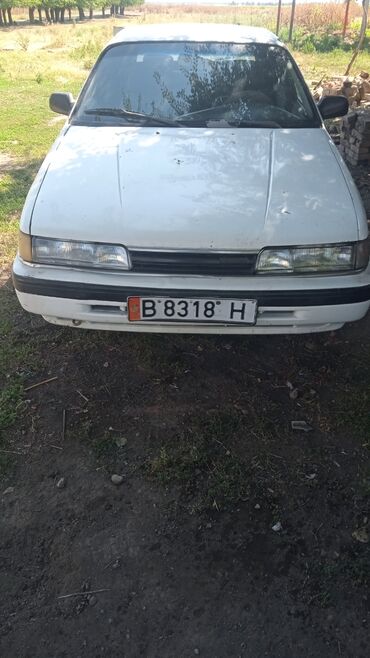 авто сидение: Mazda 626: 1990 г., 1.8 л, Механика, Бензин, Хэтчбэк