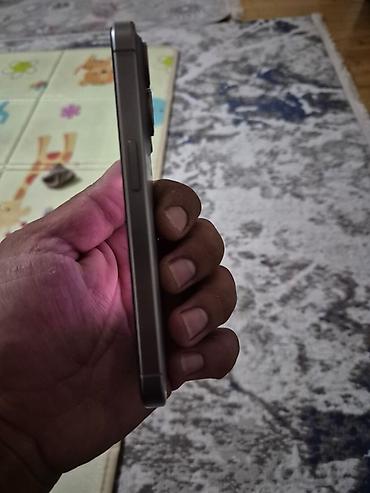 107 ekran tv: IPhone 15 Pro, 512 GB, Gümüşü, Face ID — 4