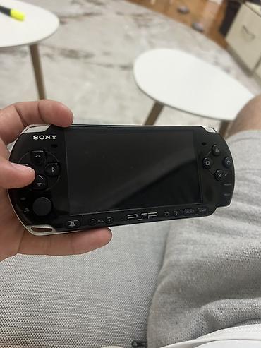 ps4 oyun diskləri: Sony PSP-3004 portativ oyun konsolu - Model: Sony PSP-3004 — 2