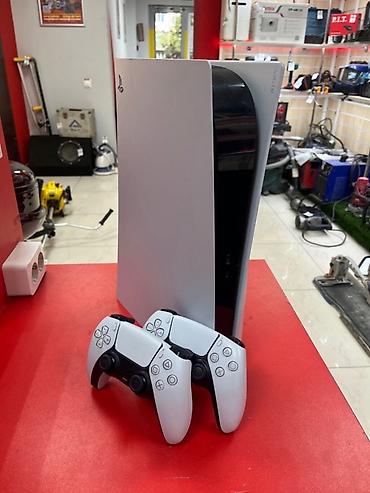 flip 4: Игровая консоль PlayStation 5 (версия с дисководом) + 2 геймпада — 1