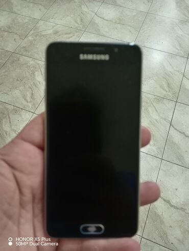 a3 samsung 2015: Samsung Galaxy A3, 16 GB, rəng - Gümüşü