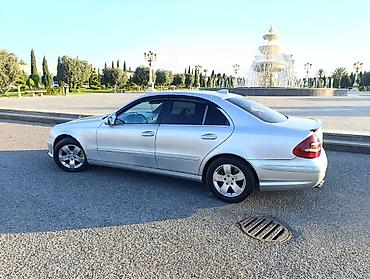 w211 duman: Mercedes-Benz E-Class sedan (W211), gümüşü rəng. Xüsusiyyətlər: - — 4