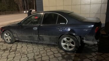 BMW: BMW 5 series: 1998 г., 2.5 л, Механика, Газ, Седан