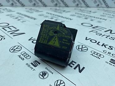 helmet: XENON STARTER D2S HELLA ZA VOLKSWAGEN TIGUAN, TOURAN, GOLF 5 . - 5DD — 4