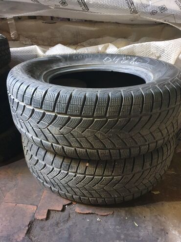 Шины: Шины 265 / 65 / R 17, Зима, Б/у, Пара, Внедорожные (АТ/МТ), Германия, GoodYear