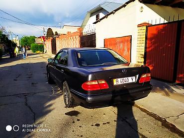 Mercedes-Benz: Mercedes-Benz E-Class: 2000 г., Седан — 8