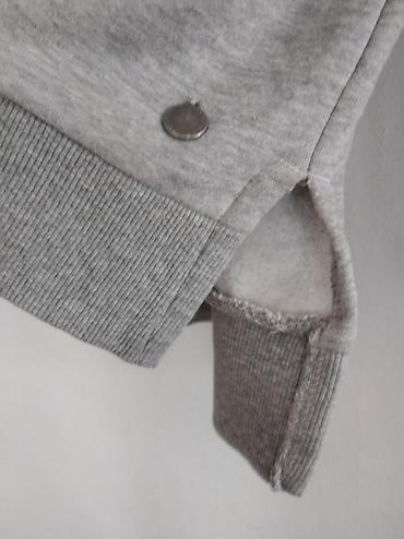 Köynək və bluzalar: M razmer koftalar 4manat — 12