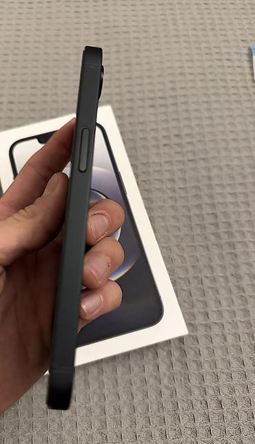 Apple iPhone: IPhone 16e, 128 GB, Qara — 4