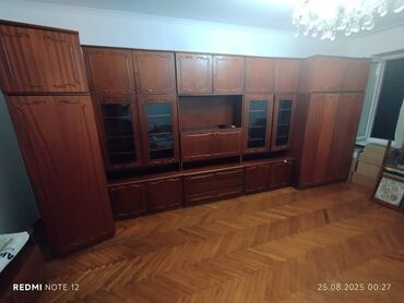 продаю старый мебел: Винтажный гарнитур „Georgiana“ (Джeорджиана), 1983 г. Производство