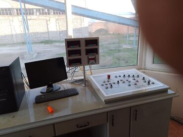 Beton qarışdıranlar: Hazır işlək vəziyyətdə beton zavod satılır. Saatda 250 kub beton — 6