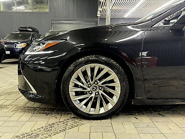 Lexus: Lexus ES: 2019 г., 2.5 л, Робот, Гибрид, Седан — 4