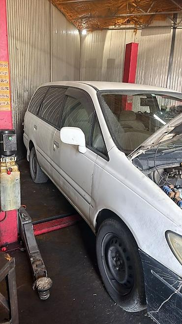 япошки: Nissan Presage: 1999 г., 2.4 л, Автомат, Бензин, Минивэн — 5