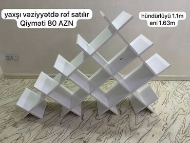 Rəflər: Ref 80 azn. Olcusu eni 1.63 hundurluyu 1.1 . Yaxsi veziyyetdedir 🏡