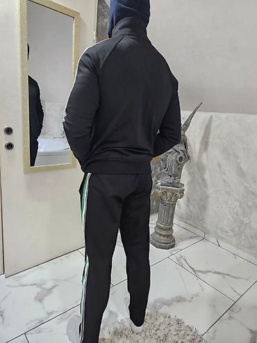 Trenerke: Komplet trenerka Vrhunski kvalitet Velicine S m l xl xxl Cena 5800 — 26