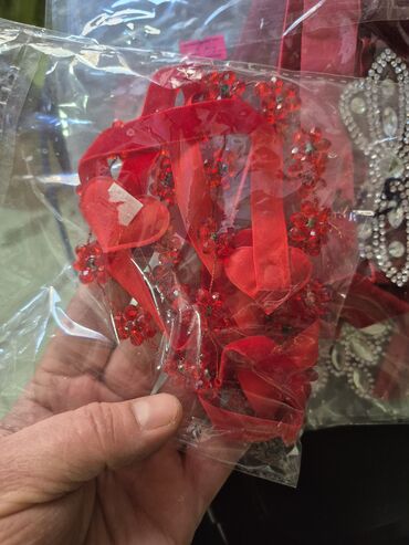 Xonça: Xına ve nabat xoncalari 12 m başlayır toy güzgüsü 10 man 2 ədəd — 8