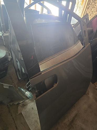 Двери и комплектующие: Все запчасти и двери Kia k5 Kia k7 Kia k8 Kia karnival Kia morning at lalafo.kg — 1 Двери и комплектующие: Все запчасти и двери Kia k5 Kia k7 Kia k8 Kia karnival Kia morning — 1