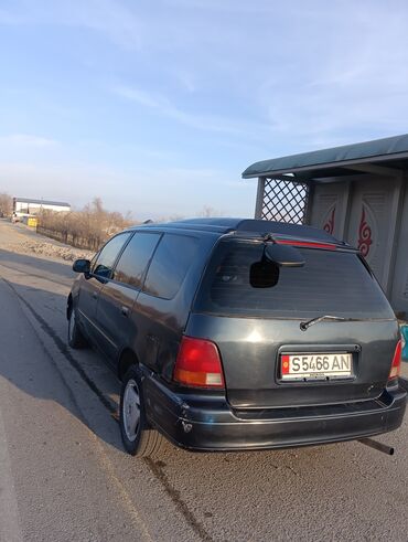 адисей 99: Honda Odyssey: 1996 г., 2.3 л, Автомат, Газ, Вэн/Минивэн