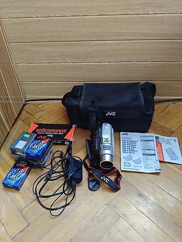 Orijinal JVC VHS-C videokamera. Kamera tam işlək vəziyyətdədir lalafo.az -da Orijinal JVC VHS-C videokamera. Kamera tam işlək vəziyyətdədir