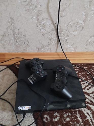 ps3 alışı: Sony PlayStation 3 (PS3) Slim oyun konsolu Xüsusiyyətlər: - Model — 1