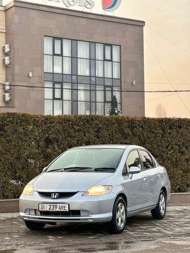 Honda: Honda Fit Aria: 2004 г., 1.3 л, Вариатор, Бензин, Седан