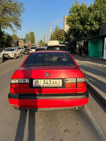 корзина пассат: Volkswagen Vento: 1994 г., 2 л, Механика, Бензин, Седан