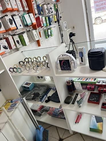 phone xs: Məhsul: Mobil aksesuarlar və telefon təmiri xidməti Təsvir: - Telefon — 9
