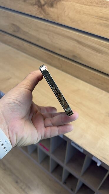 Apple iPhone: IPhone 13 Pro Max, Б/у, 512 ГБ, 82 % — 4