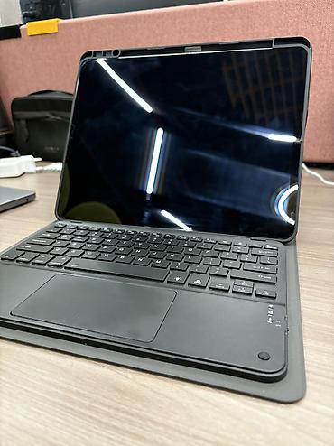 ipad pro 4: Планшет, Apple, память 256 ГБ, 12" - 13", Wi-Fi, Б/у, Классический цвет - Серебристый — 4