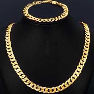 Jewellery: Set nakita
Dužina lanca:60,65 i 70cm
Cena kompleta:2000 din