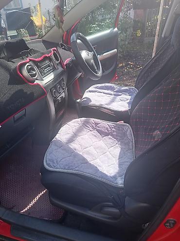 Toyota: Toyota Ist: 2003 г., Автомат, Бензин, Хэтчбэк — 3