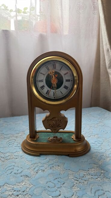 электронные часы настольные бишкек: Часы Янтарь Советские кварц со знаком качества в отличном рабочем