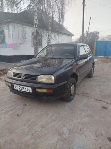 Volkswagen: Volkswagen Golf: 1993 г., 1.6 л, Механика, Бензин, Седан