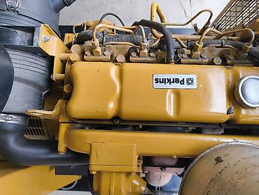 Генераторы: Дизельный генератор Caterpillar с панелью управления и автоматикой — 10