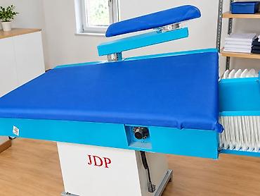 buxarli mop: Peşəkar tikiş avadanlıqları komplekti - Sənaye ütüləmə masasI: Geniş — 1
