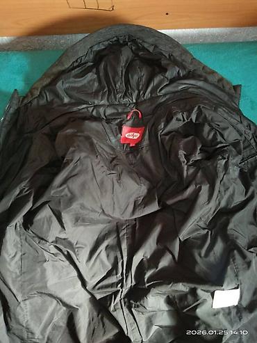 Пуховики и зимние куртки: Пакет верхних женских вещей! В пакете: 1. Зимняя теплая куртка 2 at lalafo.kg — 5 Пуховики и зимние куртки: Пакет верхних женских вещей! В пакете: 1. Зимняя теплая куртка 2 — 5