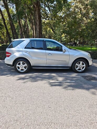 Mercedes-Benz: Mercedes-Benz M-Class: 2005 г., 5 л, Автомат, Бензин, Кроссовер