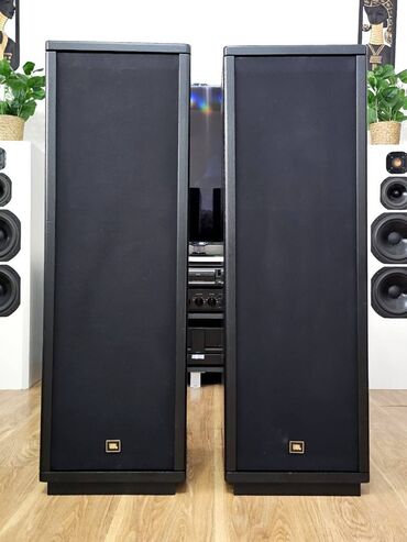 Zvučnici i stereo sistemi: JBL LX-166 Made In U.S.A Svaka kutija je sa po 2 basa prečnika 200 — 2