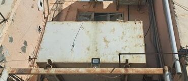 2 tonluq su çəni: Bak, Metal, 2000 l l, İşlənmiş