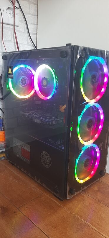 komputer iş elanları: Oyun komputeri keysin rəngin dəyişmək və söndürmək olur i5 6500 Gtx