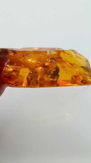 Qiymətli daşlar: Kəhrəba, Pulsuz çatdırılma — 21