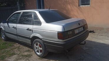 капот пассат: Volkswagen Passat: 1988 г., 1.8 л, Механика, Бензин