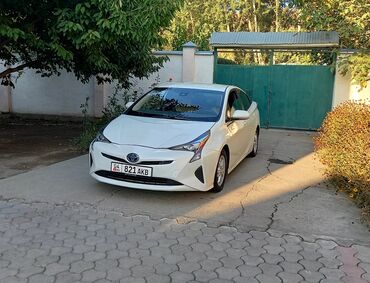 Toyota: Toyota Prius: 2017 г., 1.8 л, Вариатор, Гибрид, Хэтчбэк