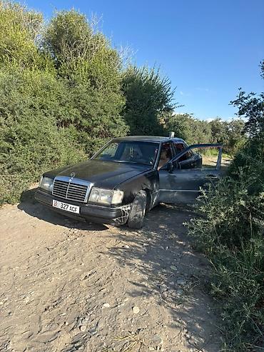 мрс 124: Mercedes-Benz W124: 1990 г., 2.3 л, Механика, Бензин, Седан — 2